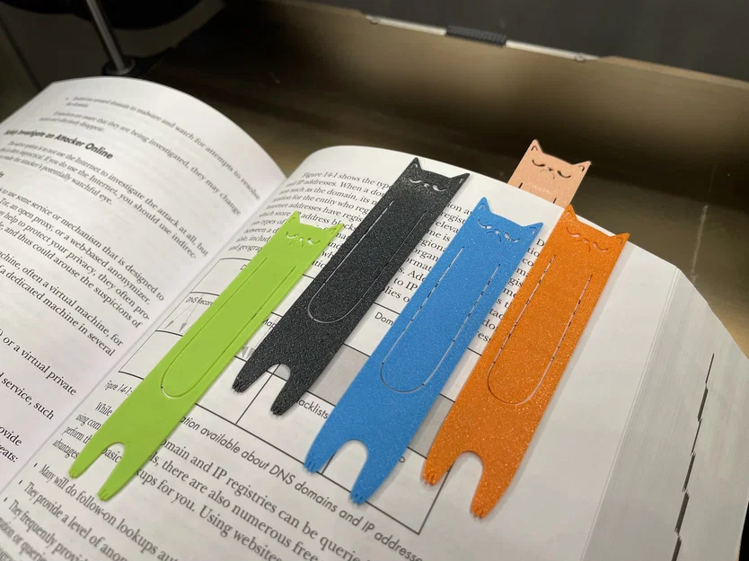 Bookmark Mèo Dài Khó Ở (Grumpy Long Cat Bookmark) - Image 3