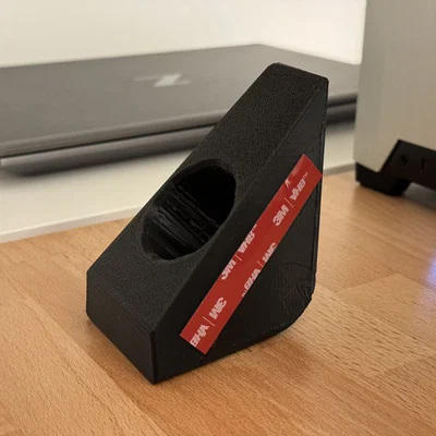 Dock adapter J1772 cửa tài xế Tesla Model 3 (gắn phía sau)