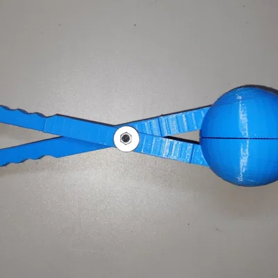 Khuôn ép tuyết 3D (Snowball Maker) cầm tay tiện lợi cho mùa đông