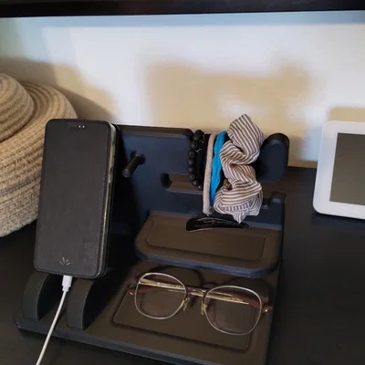 Khay Đựng Đồ Đa Năng Cho Bàn Đầu Giường (Nightstand Organizer)