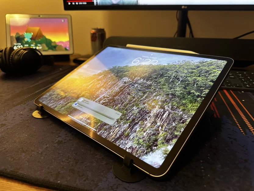 Giá đỡ vẽ iPad Pro 12.9 inch in 3D: Thiết kế góc nghiêng tối ưu - Image 1