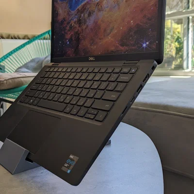 Kệ Đỡ Laptop (Laptop Stand) Một Mảnh