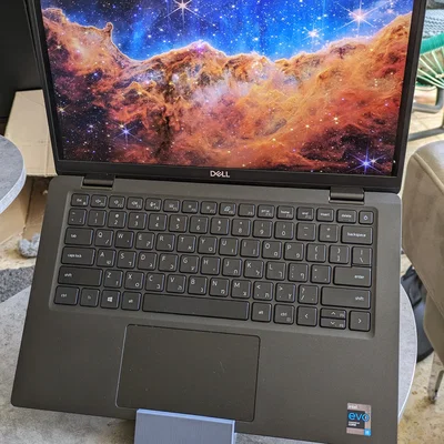 Kệ Đỡ Laptop (Laptop Stand) Một Mảnh