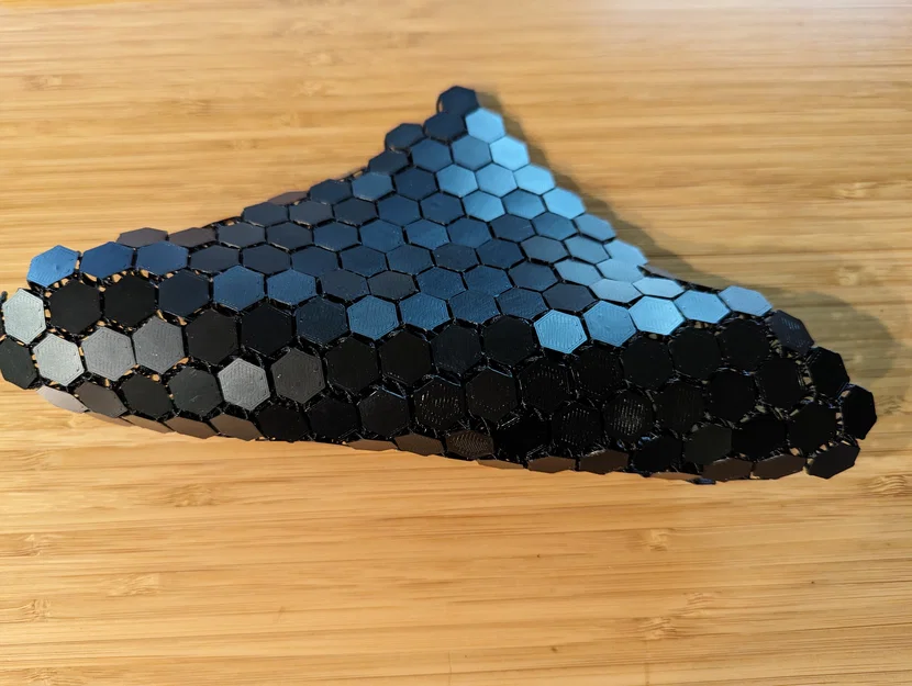 Vải Hex NASA scale vừa khay in (OpenSCAD parametric) - Image 2