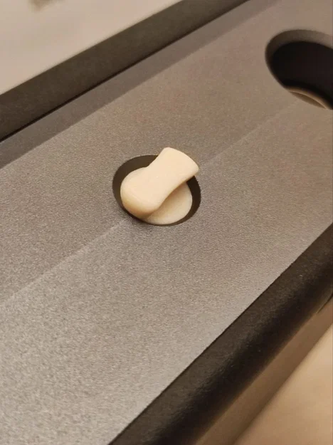 HYPERFORMA_Floatwheel ADV-ADVPro Charger Plug Cover - Image 2