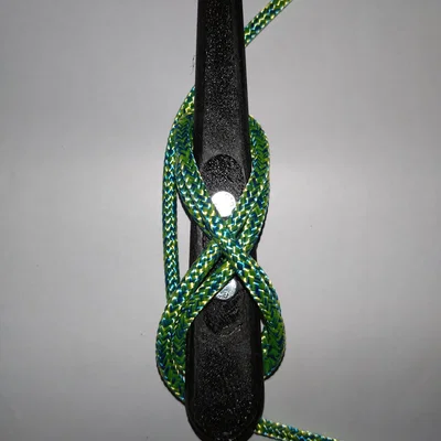 Cleat kẹp dây kiểu nêm (Halyard cleat)