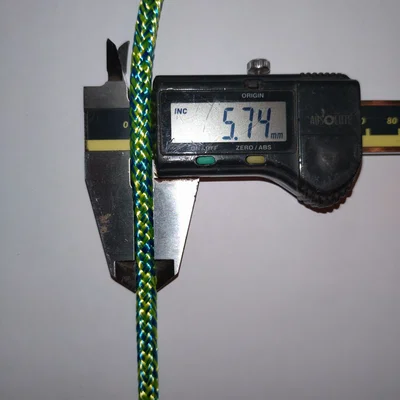 Cleat kẹp dây kiểu nêm (Halyard cleat)