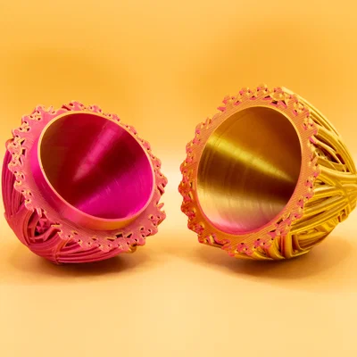 Trứng Phục Sinh Kính Vạn Hoa Cỡ Lớn (Grand Kaleidoscope Easter Egg)