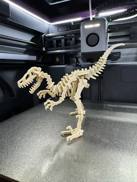 Velociraptor Kit Card (Bộ xếp hình 3D) - Image 1