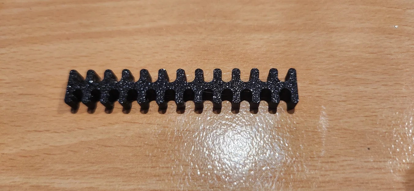 Bộ lược giữ dây nguồn Corsair (Cable Combs) chuyên nghiệp cho PC - Image 1