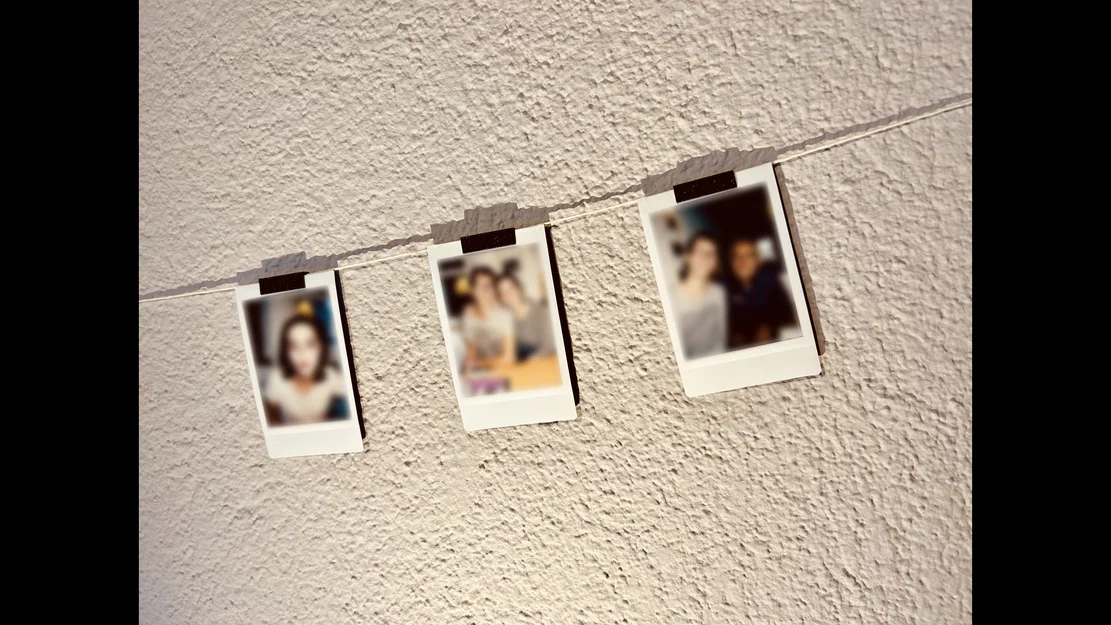 Kẹp treo ảnh mini xinh xắn cho Instax và Polaroid - Image 1