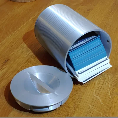 Hộp Deck MTG Food Can Commander Deckbox kiểu lon đồ hộp