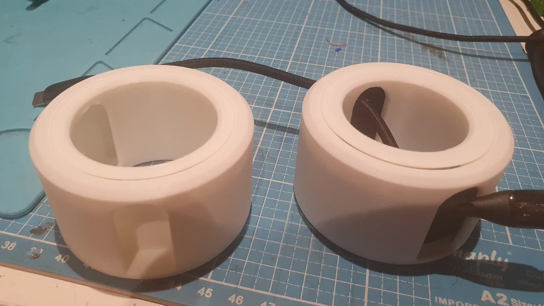 USB-Kabelaufroller PiP - Cuộn dây USB print-in-place - Image 1