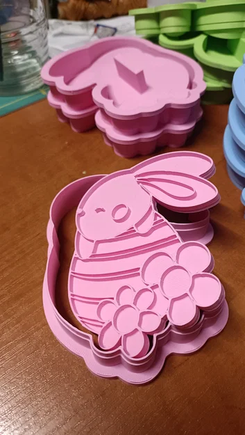 Khuôn cắt bánh quy hình thỏ Phục Sinh trang trí hoa (Easter Rabbit Cookie Cutter) - Image 2