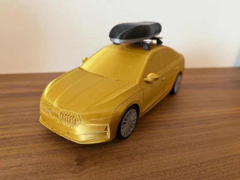 Mô hình hộp đựng đồ trên mui xe Škoda tỉ lệ 1:24 ấn tượng - Image 2