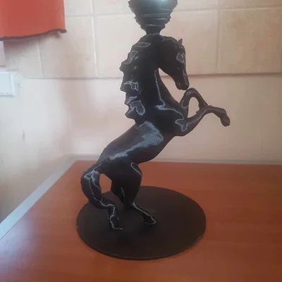 Mô hình giá đỡ nến hình chú ngựa nghệ thuật in 3D độc đáo