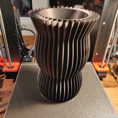 Bình hoa sinh nhật (Birthday Vase)
