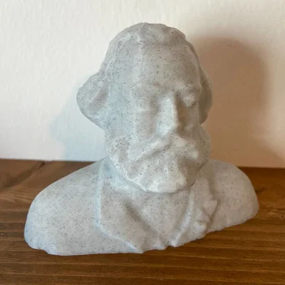 Mô hình tượng bán thân Karl Marx in 3D dễ dàng và chi tiết