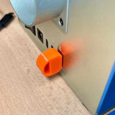 Nắp bảo vệ khóa USB an toàn cho máy khắc laser XTool F1
