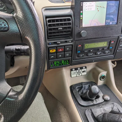 Holder OLED cho Land Rover Discovery 2 (thay khay gạt tàn)