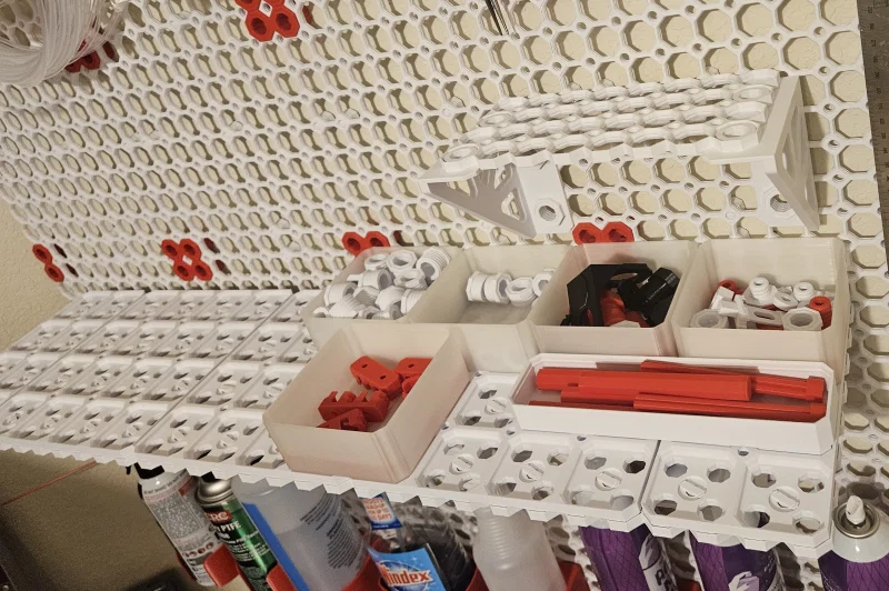 Bracket đỡ kệ cho hệ Multiboard Storage System - Image 2