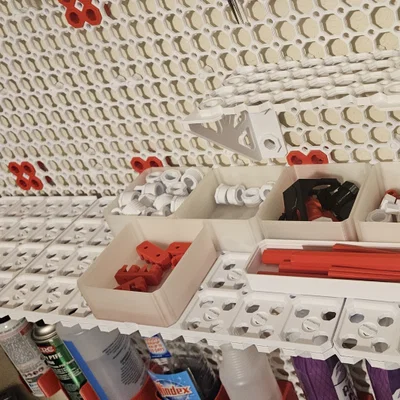 Bracket đỡ kệ cho hệ Multiboard Storage System
