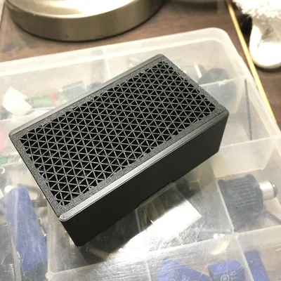 Hộp lọc than hoạt tính cho quạt buồng in Bambu Lab X1C (refillable)