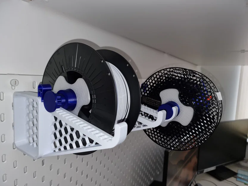 Giá treo cuộn nhựa 3D êm ái cho bảng Ikea Skädis - Image 1