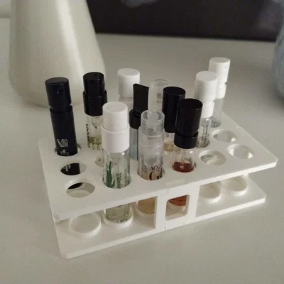 Khay đỡ mẫu thử nước hoa (Perfume sample holder)