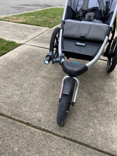 Thule Urban Glide 2 - Ngàm gắn đèn pin - Image 4