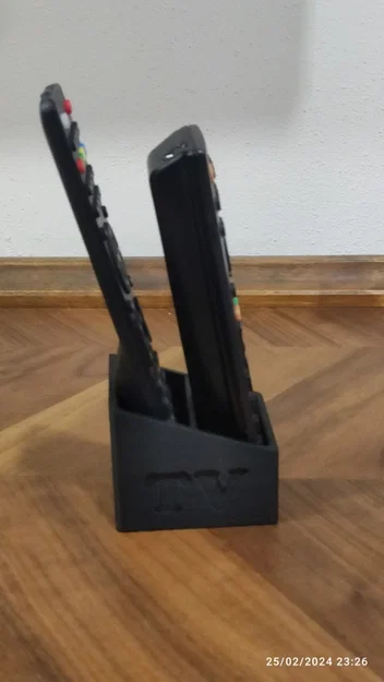 Khay Đựng Remote TV In 3D: Gọn Gàng, Tiện Lợi, Sang Trọng - Image 2
