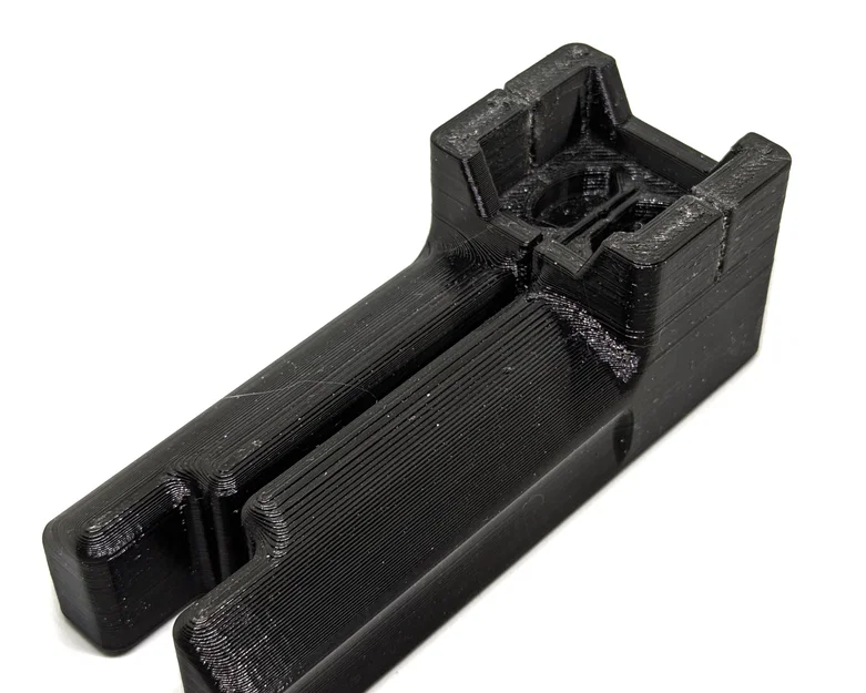 Jig Cưa Tạo Rãnh Axle cho Xe Pinewood Derby - Image 1