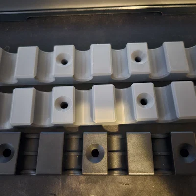Thanh notch bar kẹp áp lực 4 chiều (Four way pressure clamp notch bars)