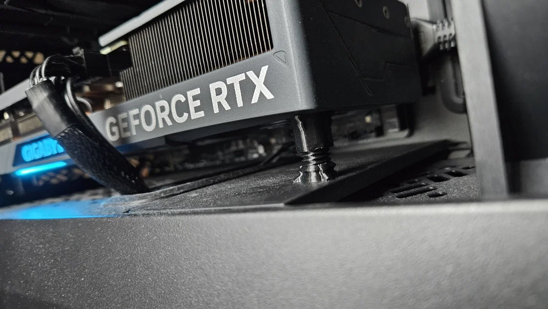 Chân đỡ chống xệ GPU low-profile (15.8mm–21.8mm) - Image 2