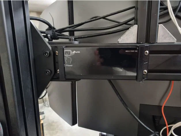 Ngàm gắn USB Hub TP-Link UH700 cho khung nhôm Sim Rig 8040 - Image 1