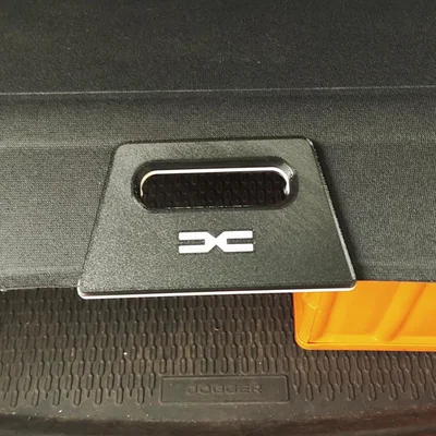 Tay nắm 3D cho rèm che khoang hành lý xe Dacia Jogger