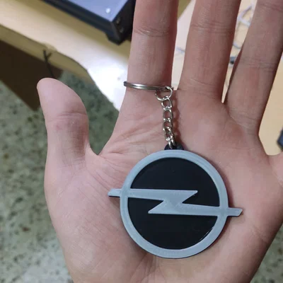 Móc khóa Opel (Opel keychain)
