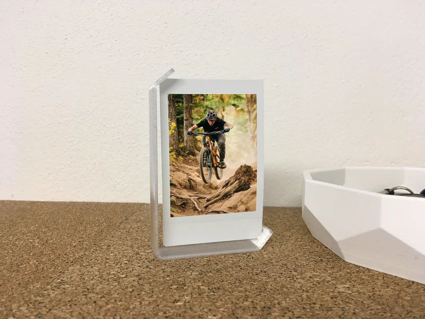 Khung Trưng Bày Ảnh Lấy Liền (54x86mm) - Thiết Kế Tối Giản - Image 1