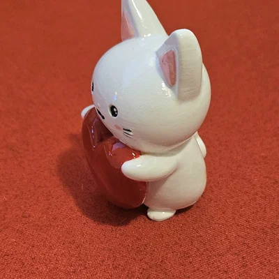 Love Heart Kitty - Mèo ôm trái tim dễ thương