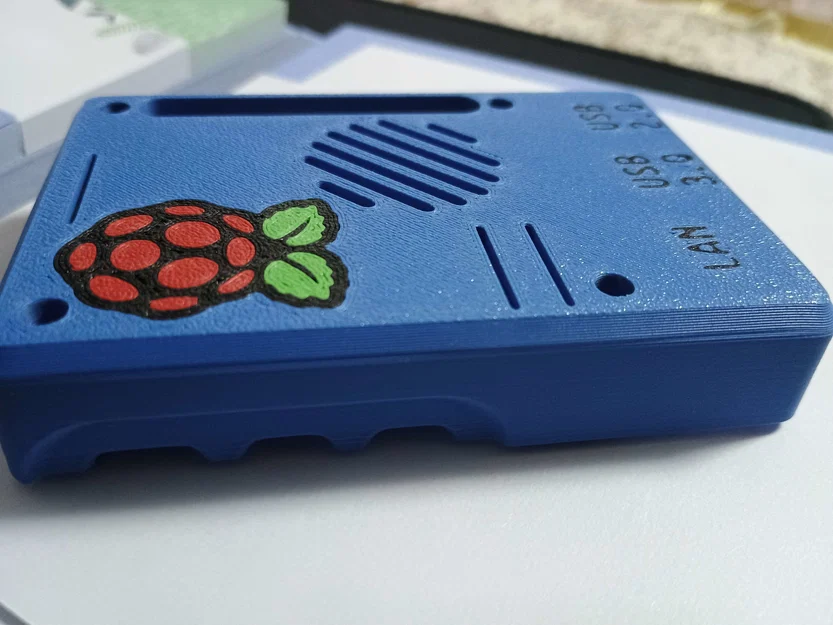 Vỏ bảo vệ Raspberry Pi 5 với thiết kế ốc vít và lỗ gắn nhiệt chắc chắn - Image 5