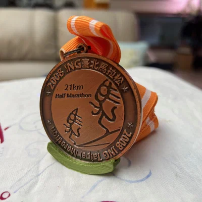 Giá đỡ huy chương Marathon 3D - Phụ kiện trưng bày thể thao nhỏ gọn