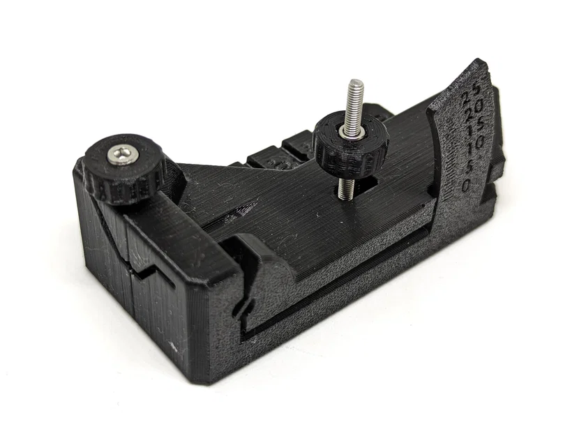Dụng cụ bẻ trục (Axle Benders) cho xe Pinewood Derby - Image 1