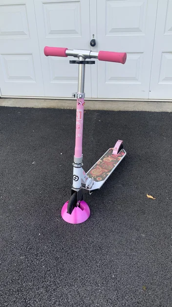 Chân đế dựng xe trượt Scooter tiện lợi (Support de trottinette) - Image 1