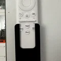 Khay gắn tường cho điều khiển từ xa Samsung Viewfinity S9 5K - Thumbnail 1