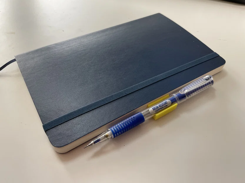 Giá giữ bút chì/bút cho sổ Moleskine (Moleskine Notebook Pencil Pen Holder) - Image 1