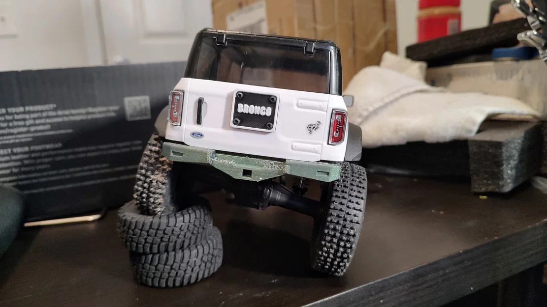 TRX4M Bronco Spare Delete (Xóa lốp dự phòng) - Image 1