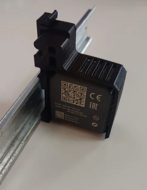 Ngàm gắn DIN rail cho module công tắc & dimmer Schneider Wiser - Image 2