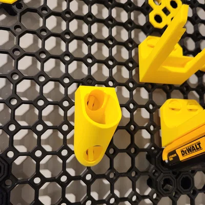 Giá treo pin Ryobi 18V cho hệ thống bảng Multiboard