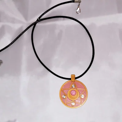 Mặt dây chuyền Crystal Star lấy cảm hứng từ Sailor Moon