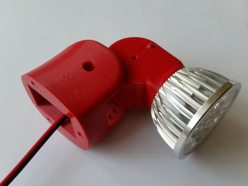 Đèn pin Milwaukee M12 đầu chỉnh góc (dùng bóng LED MR16) - Image 14